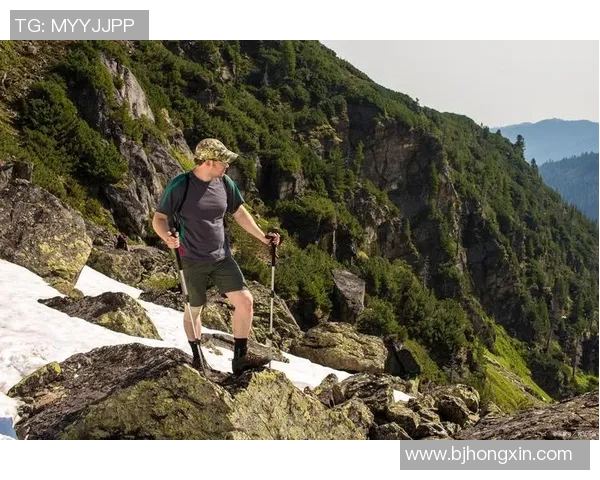 深圳攀岩队状态分析与发展前景探讨攀岩运动的热潮与挑战